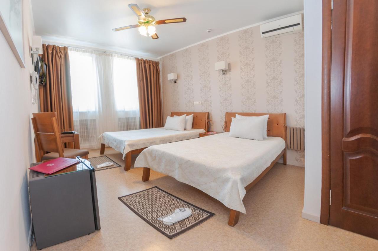 Antwo-Hotel Kharkov Ngoại thất bức ảnh